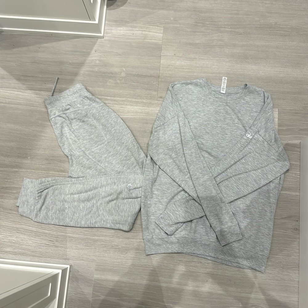 Aloe sweats and leggings